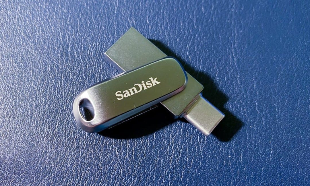 Review: SanDisk Ultra Dual Drive Luxe USB-C Flash Drive is a