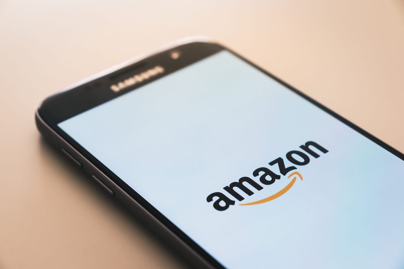 Time to change the mobile shopping experience | Amazon app new feature | by  Rosanora Lam | UsabilityGeek | Medium