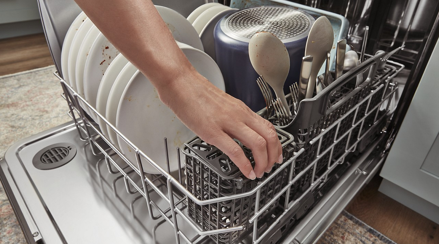 Buying a dishwasher store guide