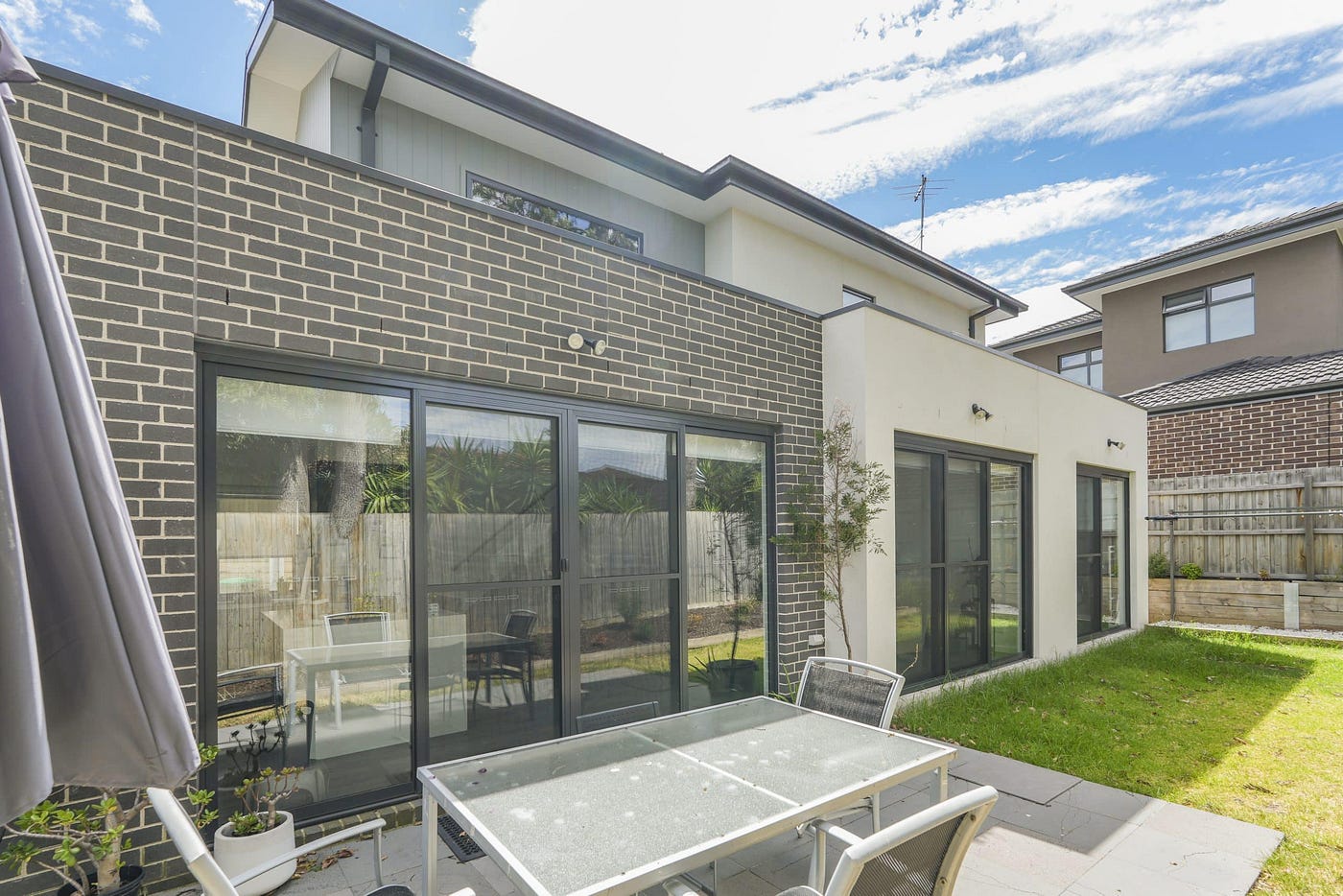 How a Residential Construction Company in Melbourne Help Build Your Home