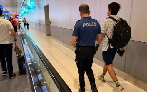 Comedian Deniz Göktaş detained