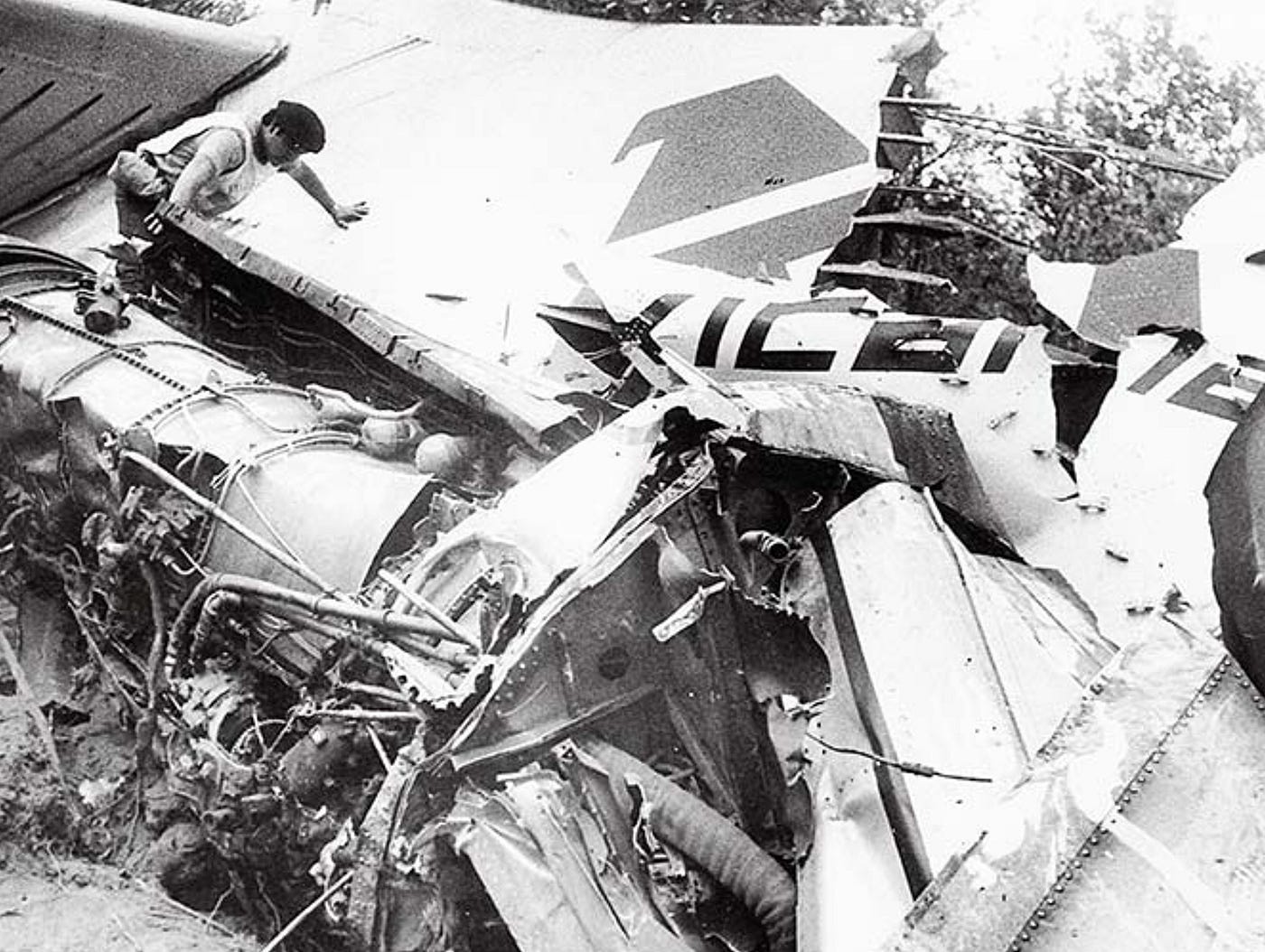 Four Minutes over Mexico: The crash of Mexicana flight 940 | by Admiral Cloudberg | Medium