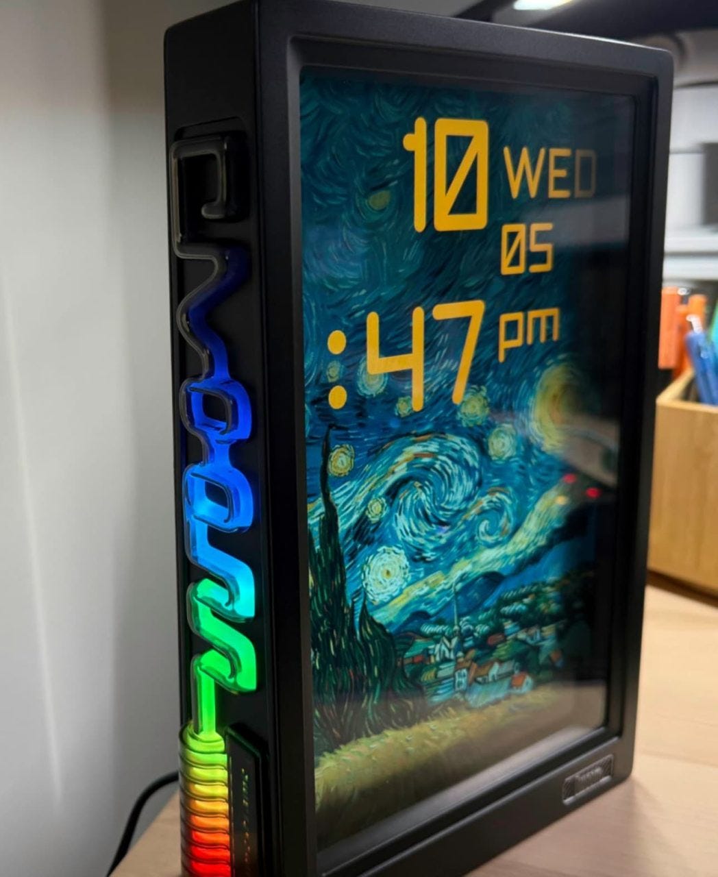 Divoom Times Frame REVIEW The Coolest Digital Picture Frame Around