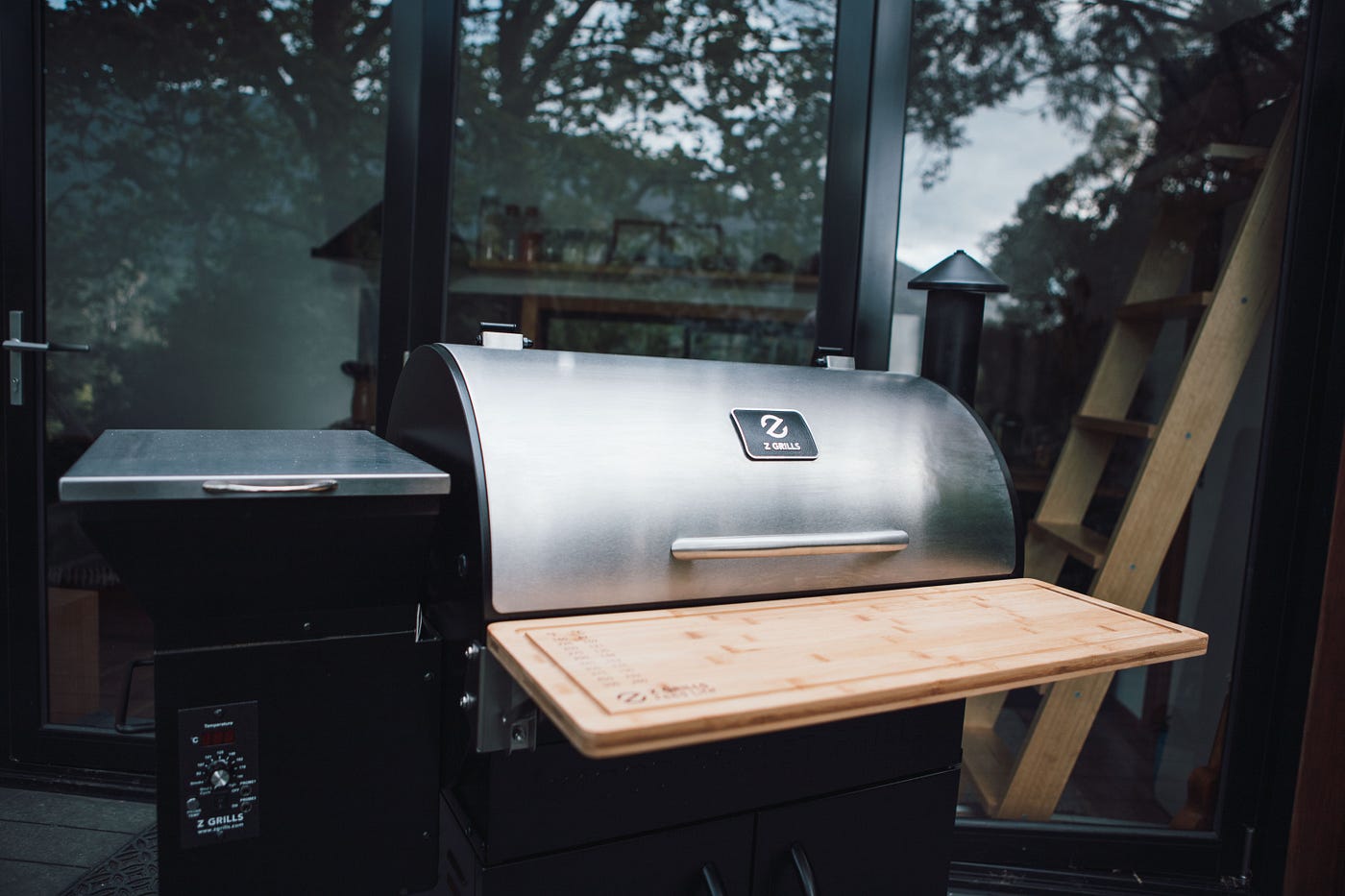 Can You Use Water Pan In Traeger Smoker, by Homesscapes