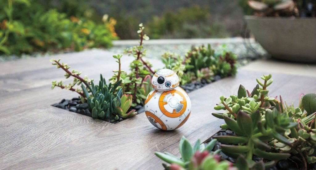 12 Star Wars gadgets for the coolest geek in your life, by Gadget Flow, Gadget Flow