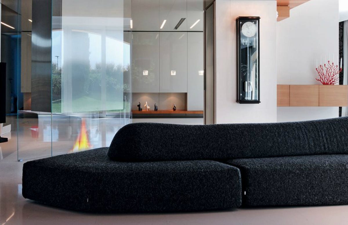 edra: High-range crafted furniture