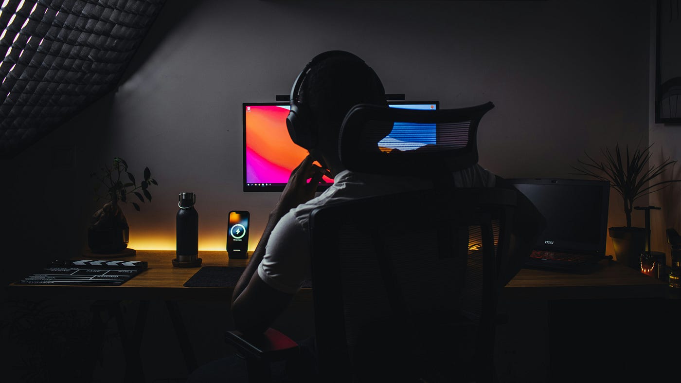 Photo by Nubelson Fernandes on Unsplash