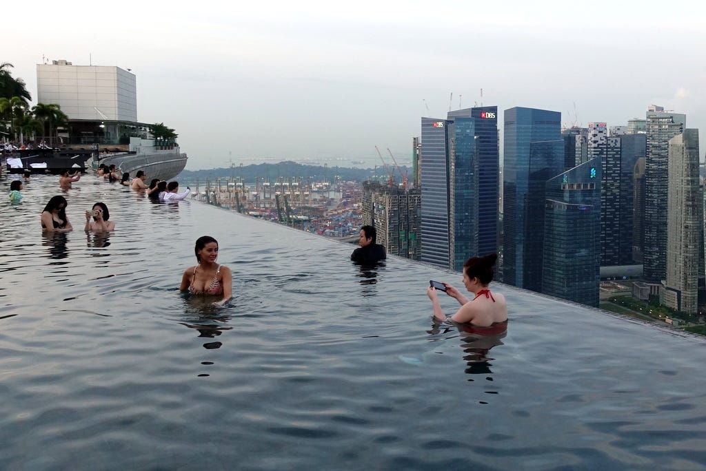 Marina Bay Sands Infinity Pool Singapore: Is It Worth The Hype?