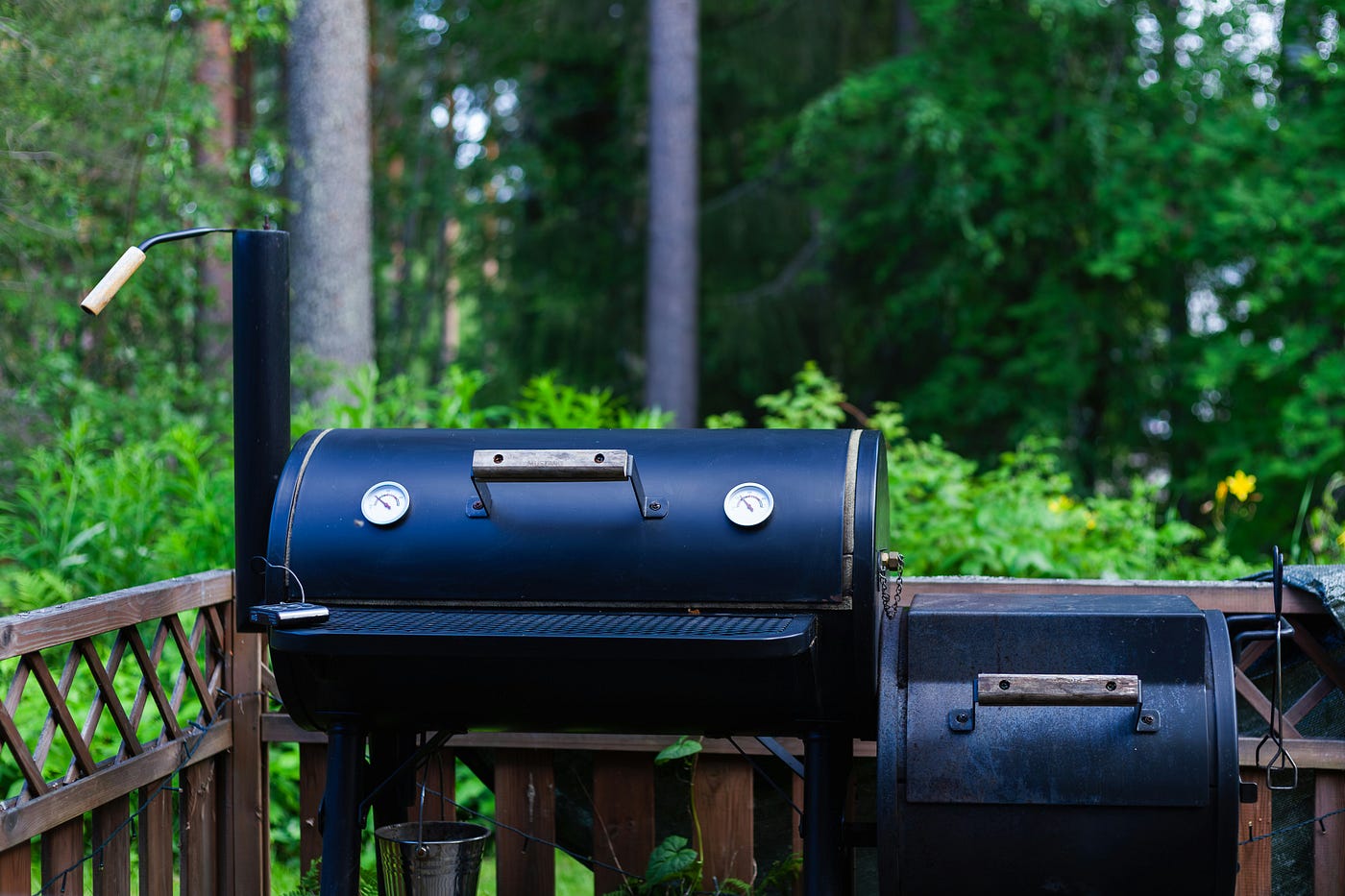 bbq grill backyard
