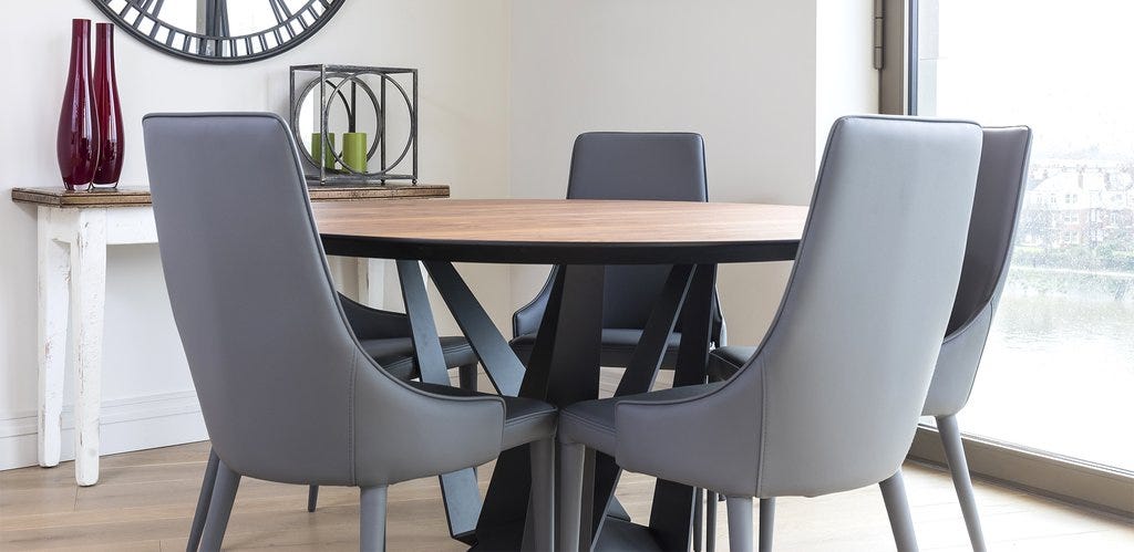 How to Choose the Perfect Luxury Dining Chair