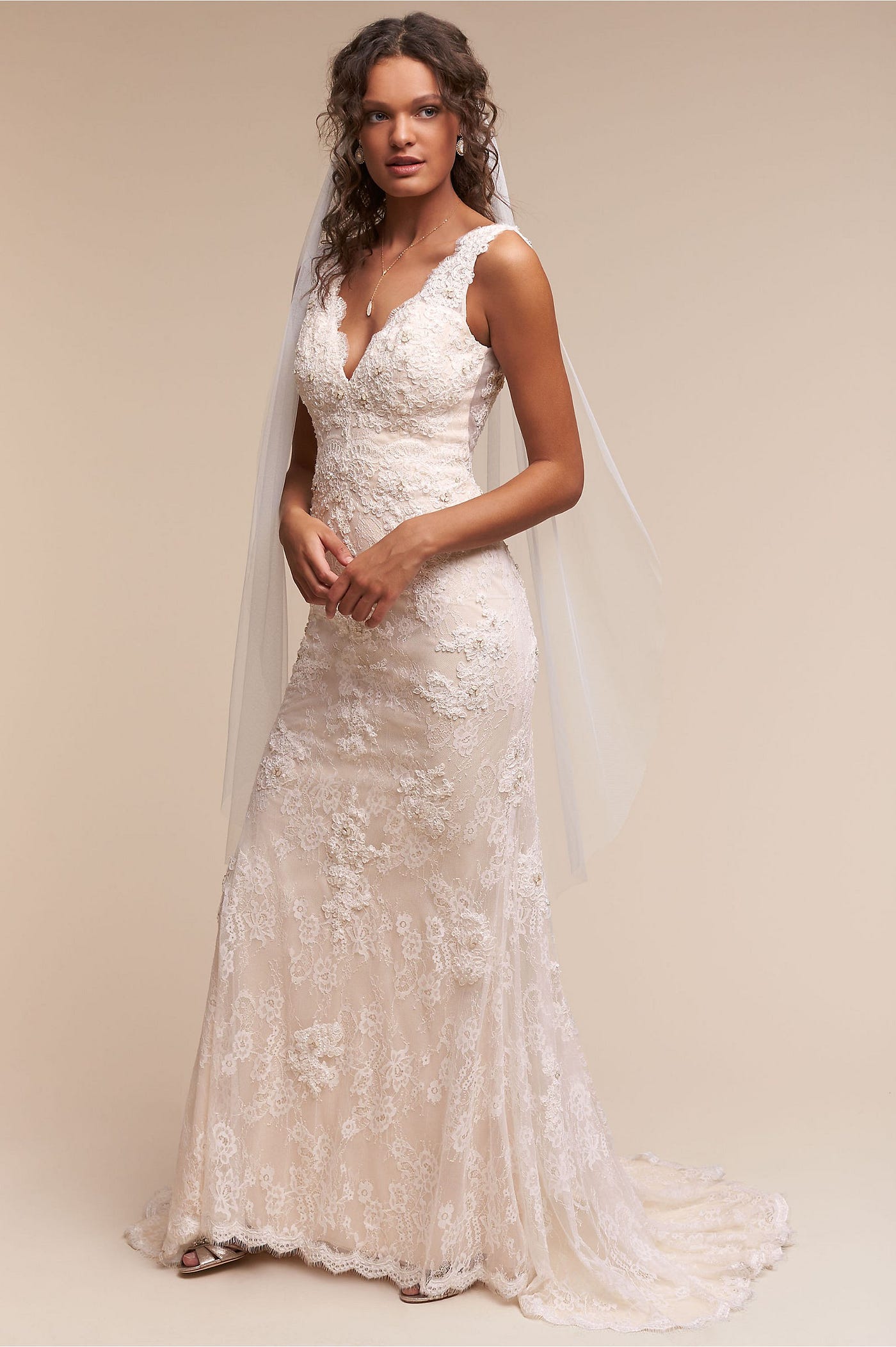 BHLDN Spring/Summer 2017 Eliana Sweep Train Sleeveless Vintage V-Neck Ivory Sheath Lace Beading…