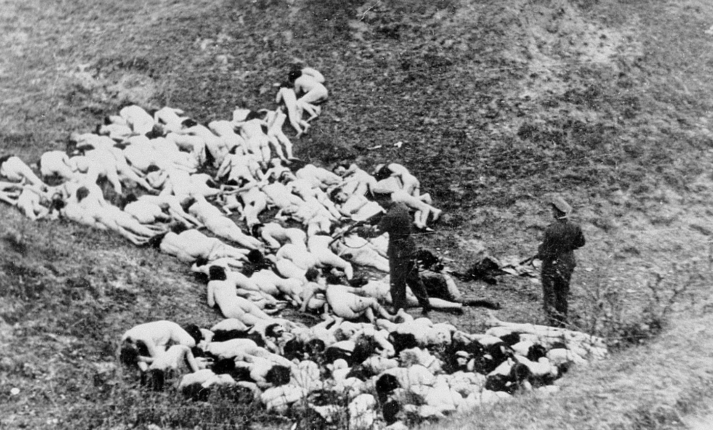 holocaust womem naked 5 Unseen Holocaust Photos of Women That Are Simply Heartbreaking | by  Hailey | Exploring History | Medium