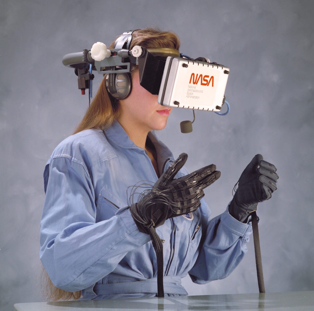 A short history of virtual reality | by Curtis Savage | Medium