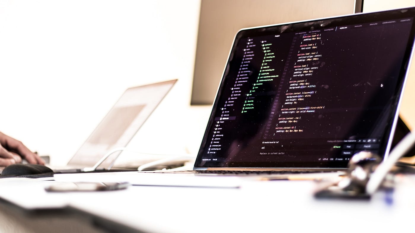 How to align items horizontally in css