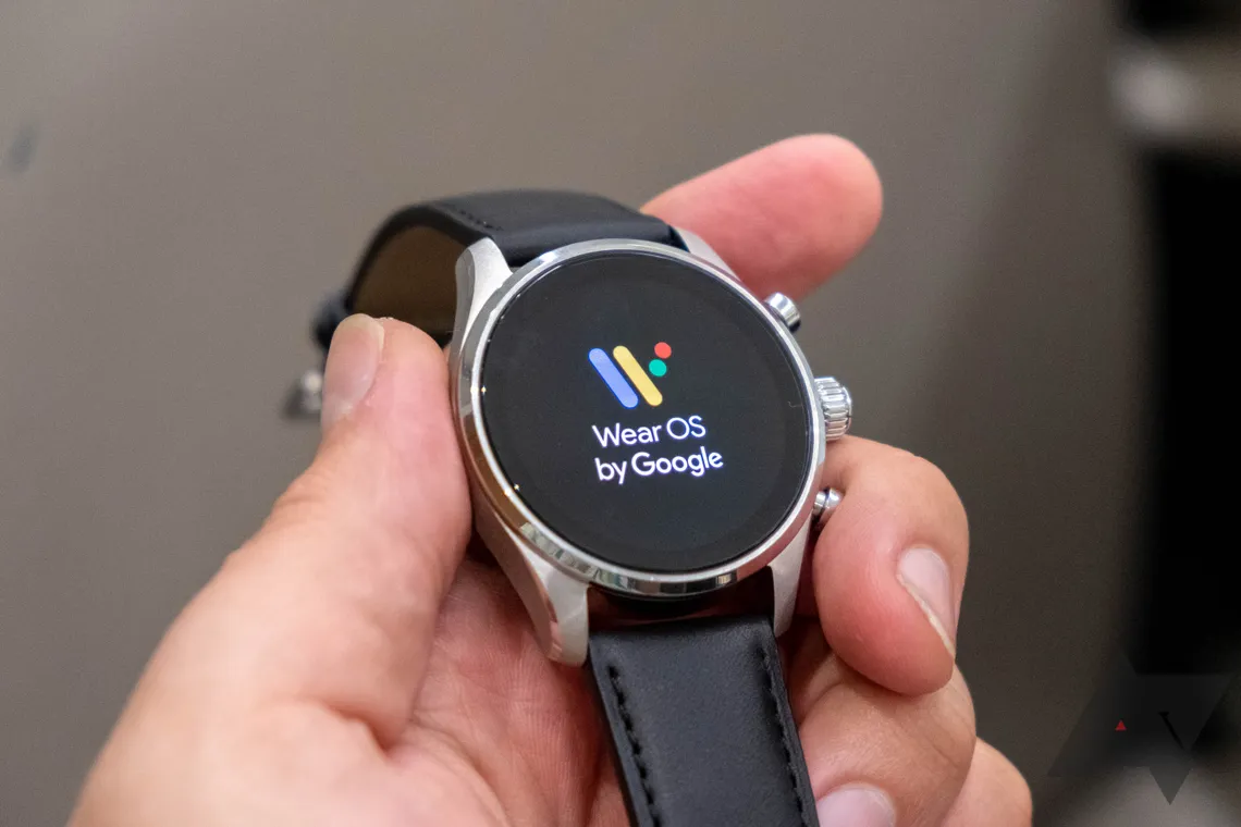 Wear OS: The Ultimate Guide to Google's Smartwatch OS, by Ruth Simon