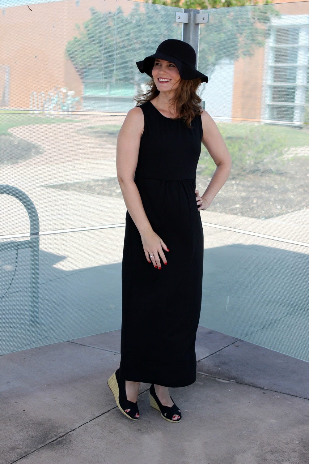 Black Maxi Dress Outfit for Day and Night