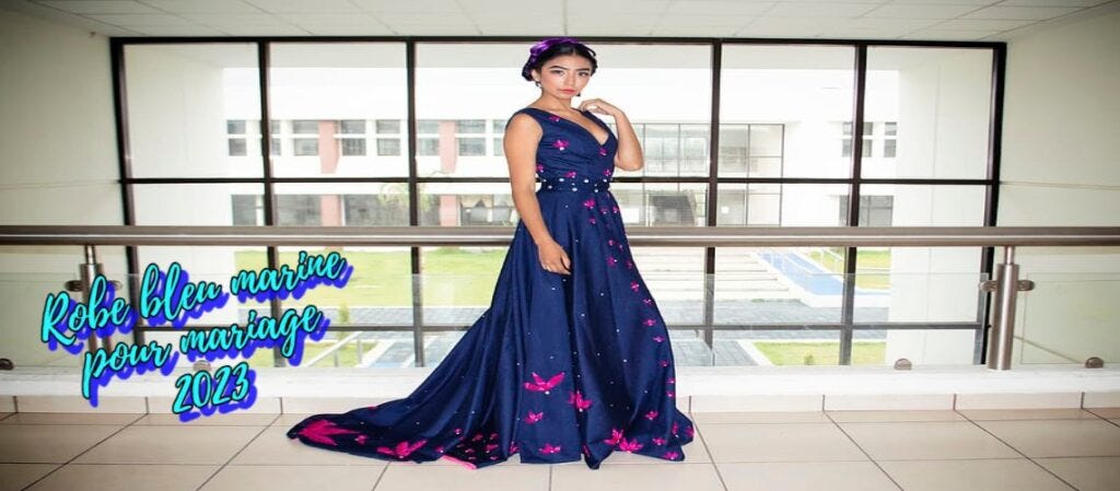 Comment accessoiriser une robe bleu marine pour un mariage ? | by Aya Petit  | Medium