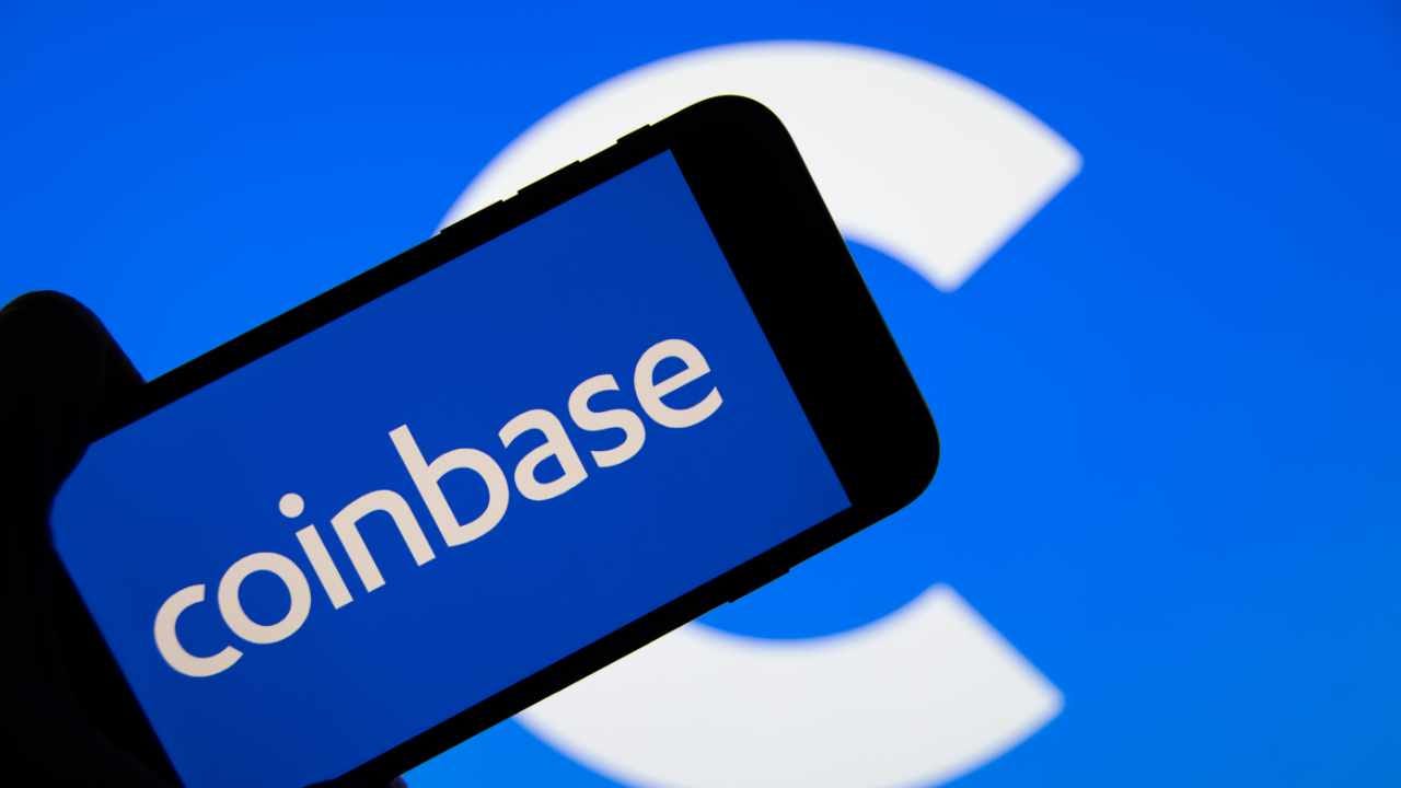 TOP RATED TRADING PLATFORMS. Robinhood and Coinbase are two of the… | by  The Business House | Medium