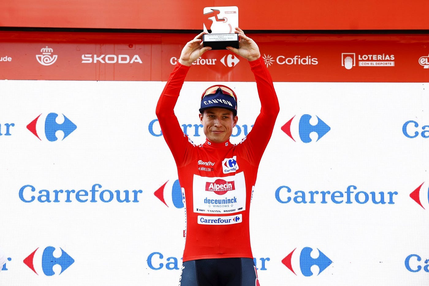 Tappa 1 Vuelta di Spagna 2025: vittoria e maglia rossa per Jasper Philipsen