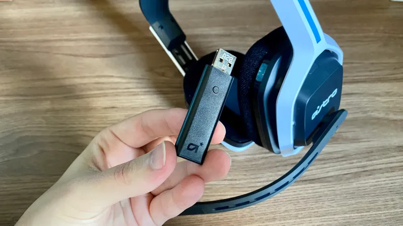 3 ways to connect headphones to your PS5 | Medium