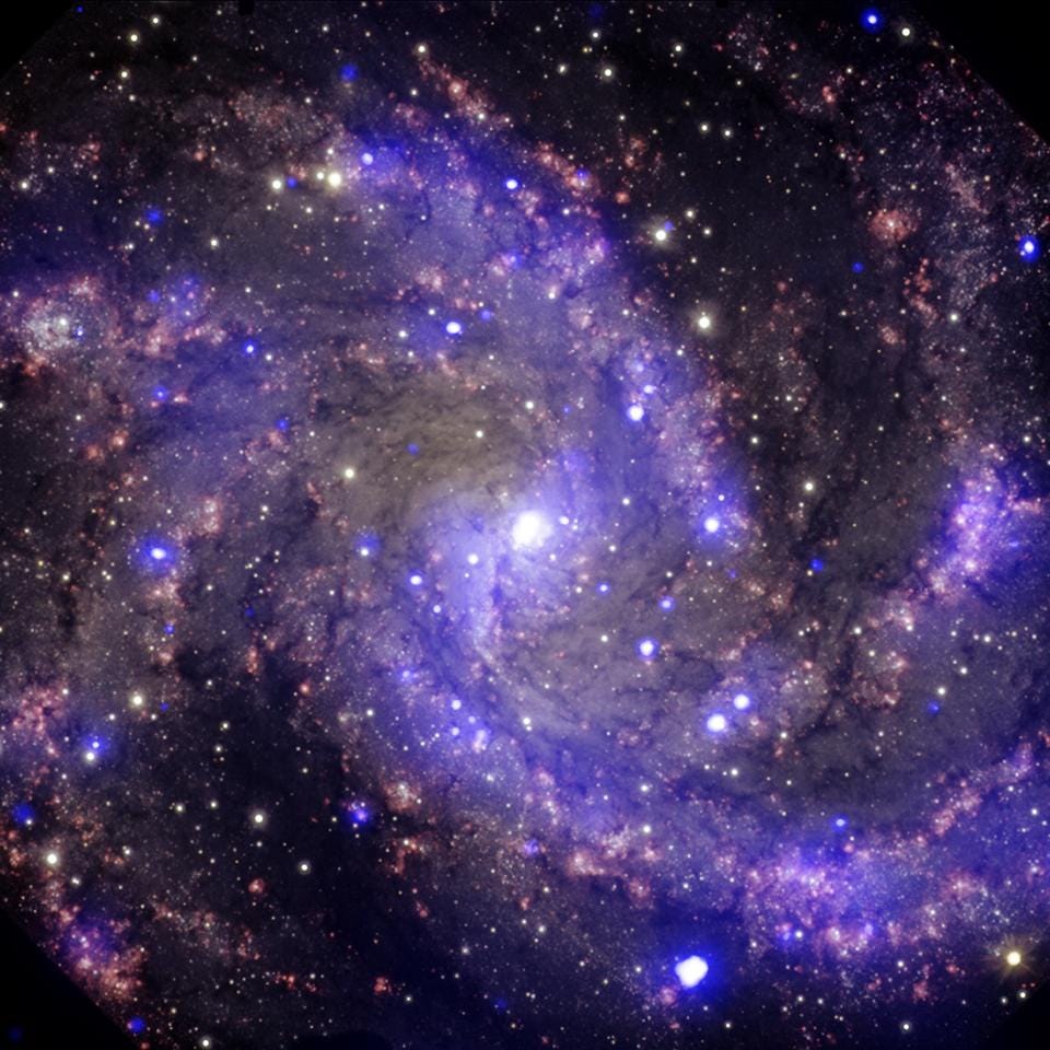 Closest supernova in years brings cosmic fireworks to Earth's