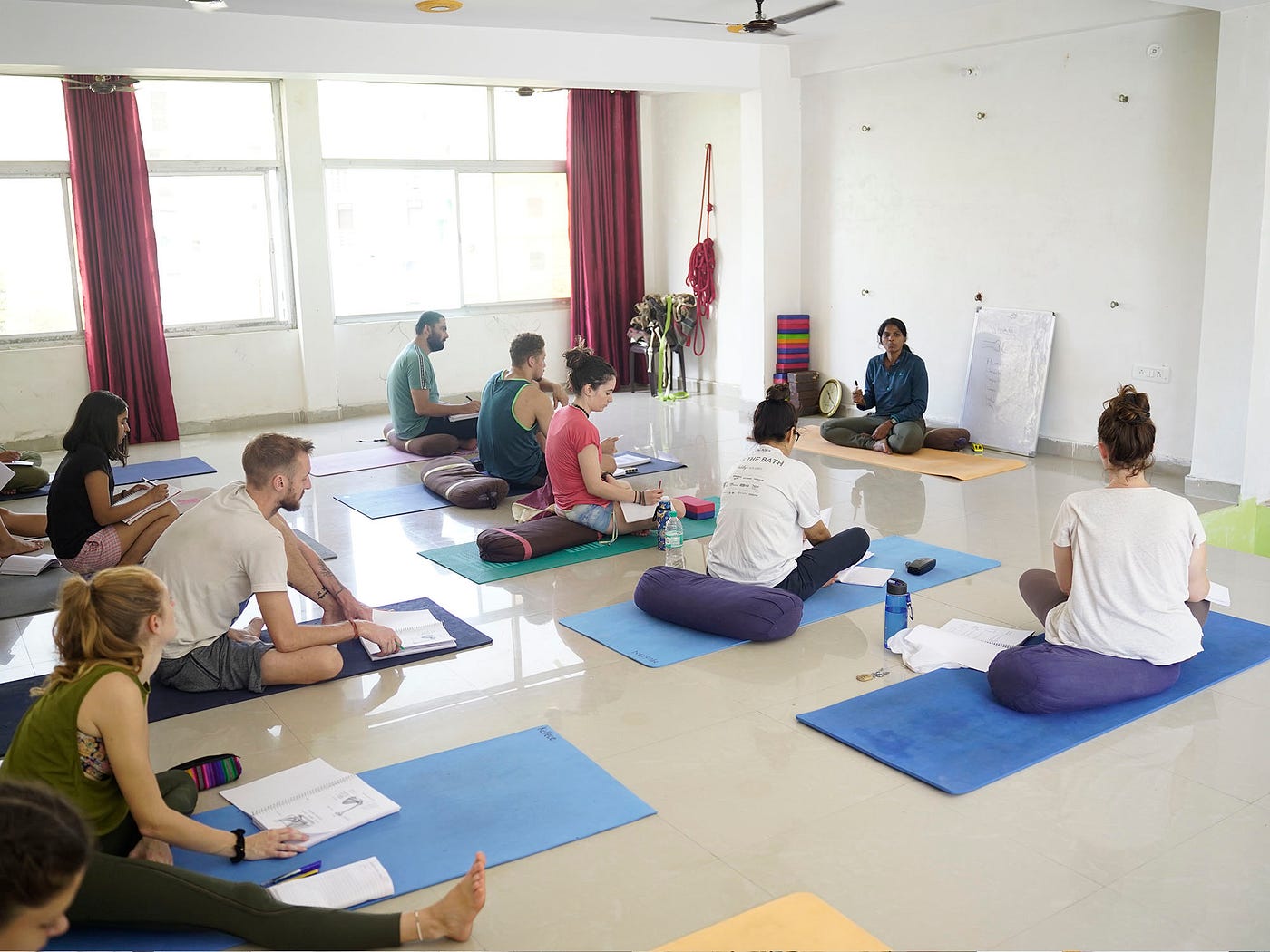 How to Pick a Yoga Teacher Training Program