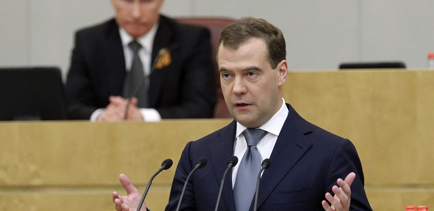 MEDVEDEV UPUTIO ZLOKOBNO UPOZORENJE Evropska unija će možda…