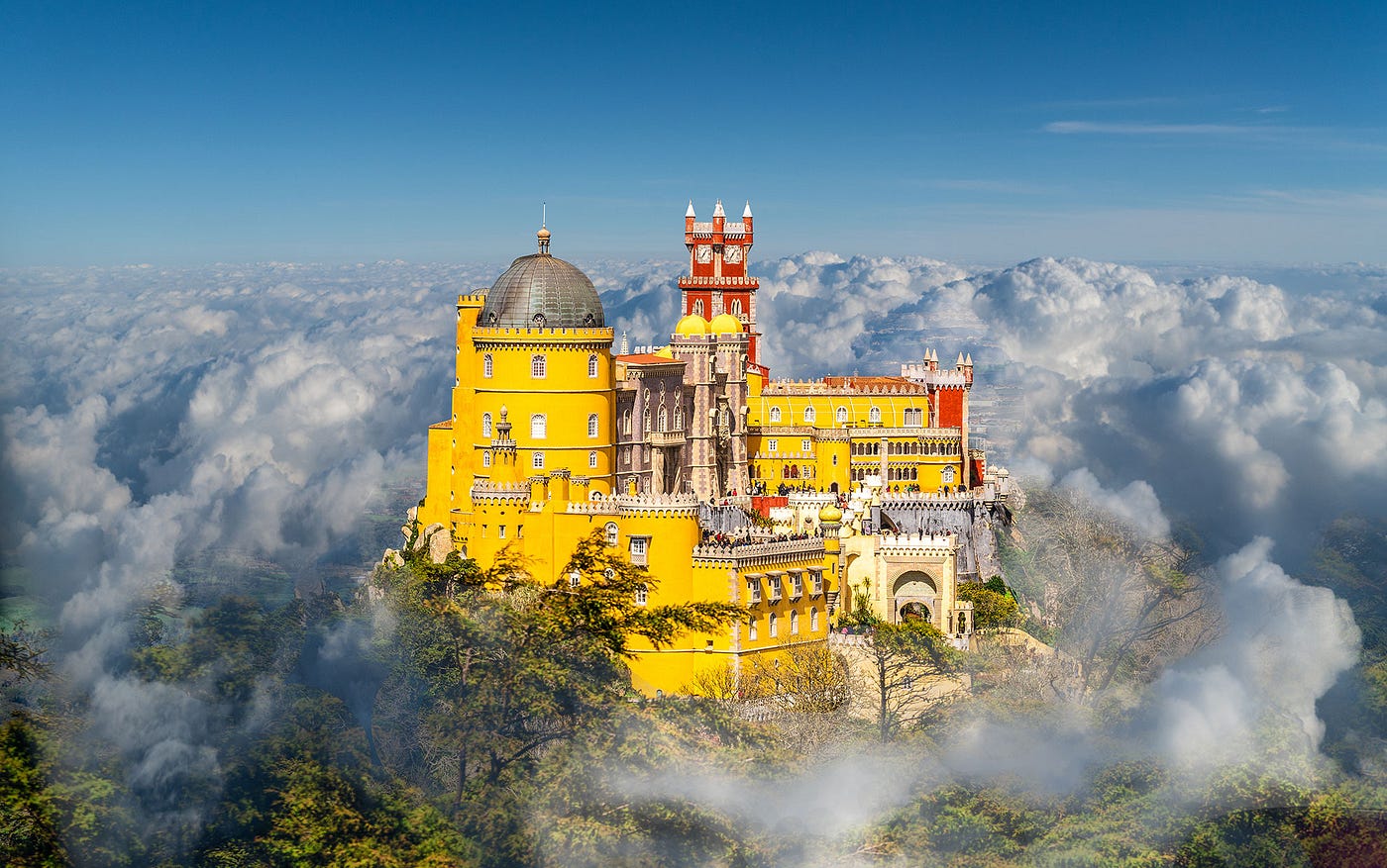 Sintra UNESCO Guide: Royal Palaces & Hidden Gardens | ToursXplorer
