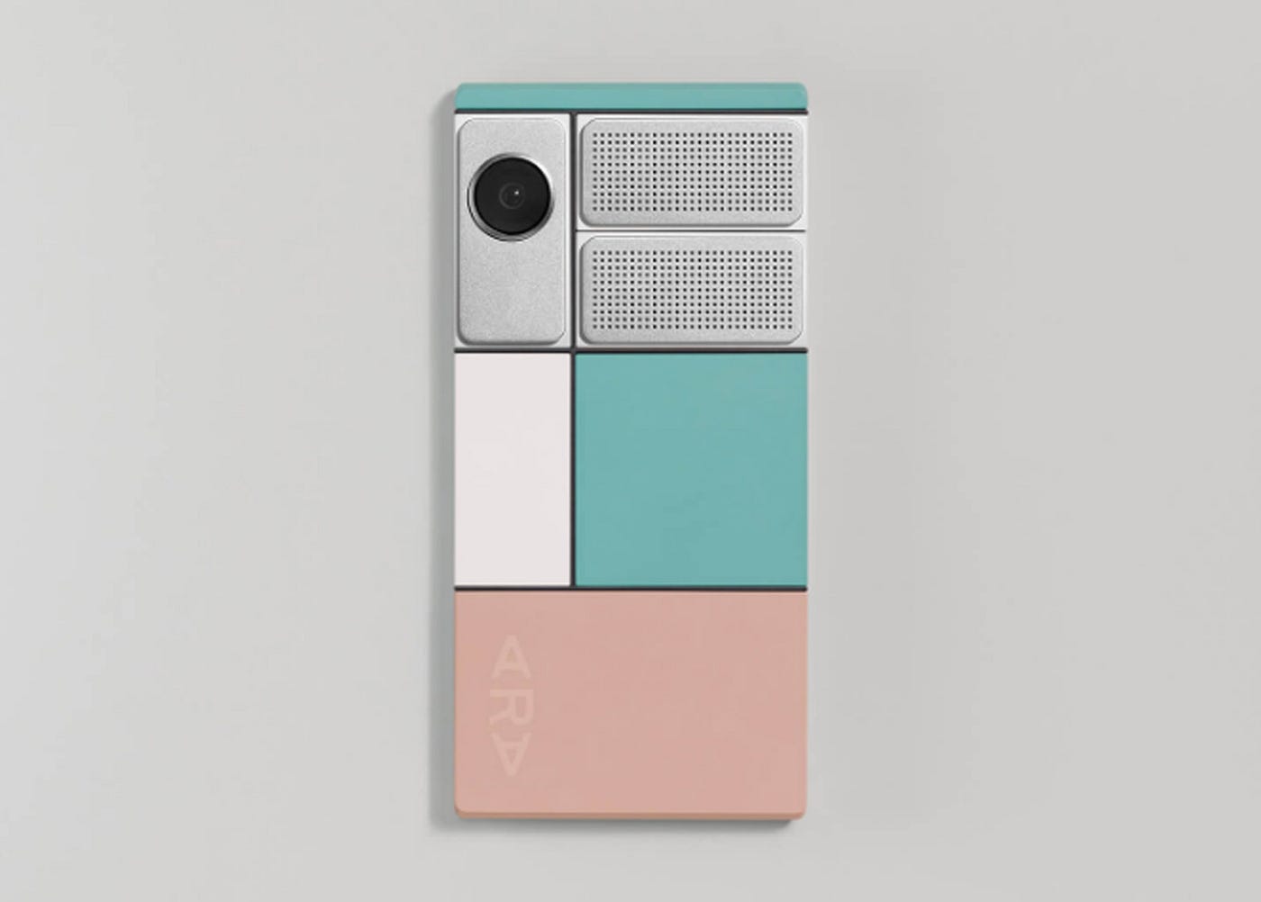 Why Did Google Kill Project ARA?. Is modular smartphone design in the age…  | by Chris Kernaghan | Geek Culture | Medium