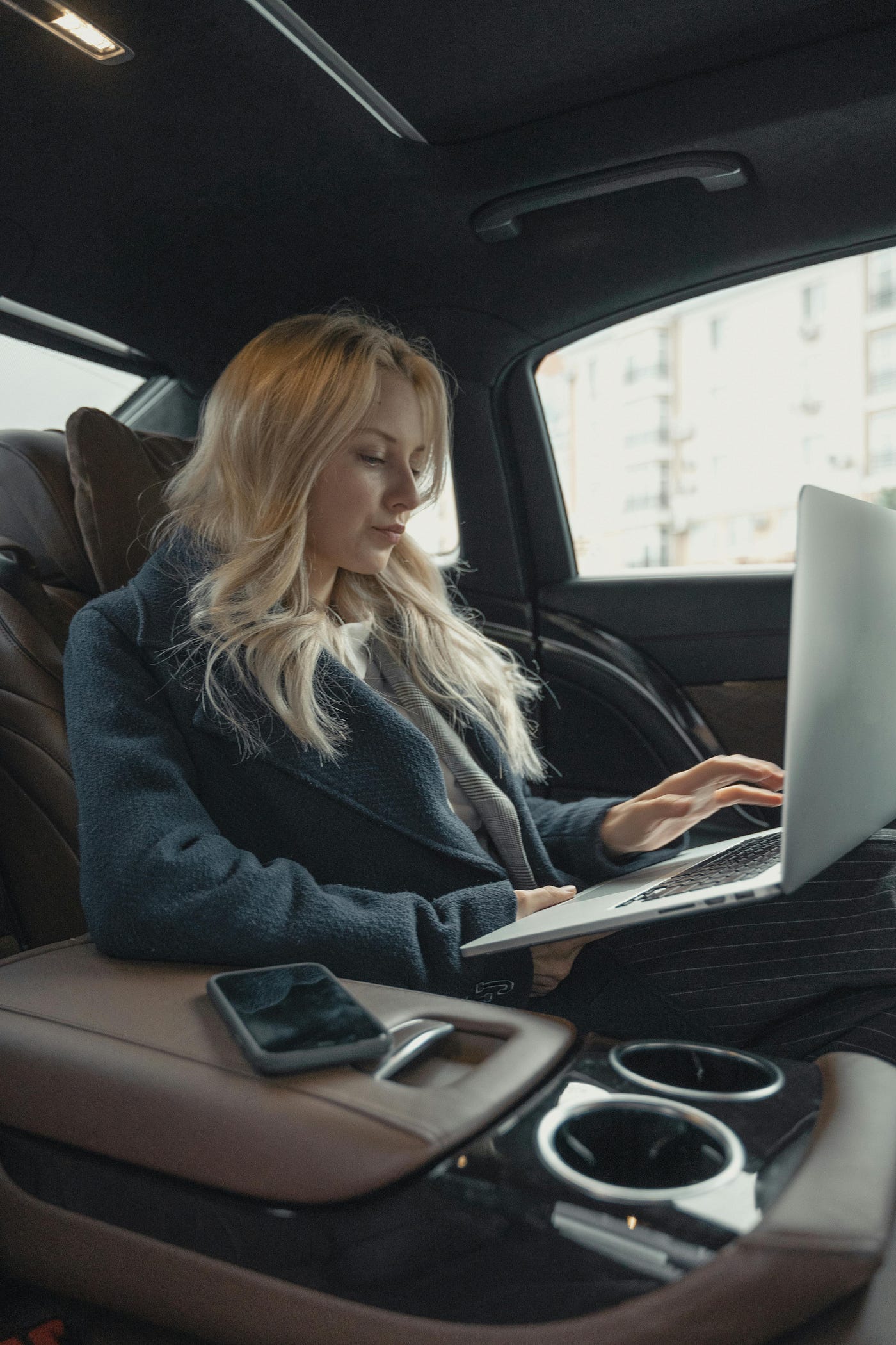 Experience Unmatched Performance with the HP Elite X2 1012 and Discover the Top 8GB Laptops in…