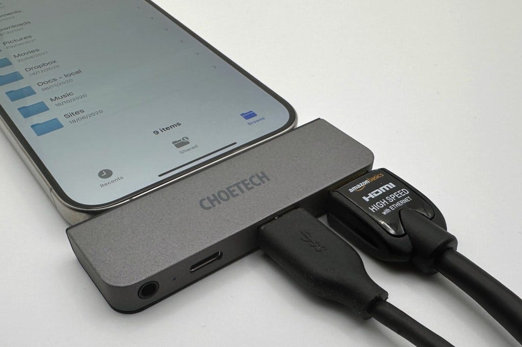 5 Unique Ways to Fully Utilize USB-C on the iPhone 15, by The Useful Tech, Mac O'Clock