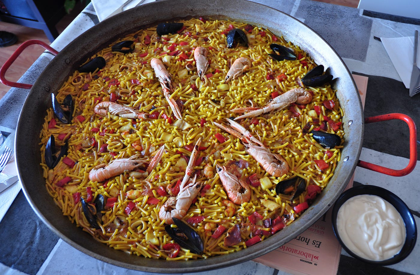Traditional cuisine can also be daring - Essencia Barceloneta