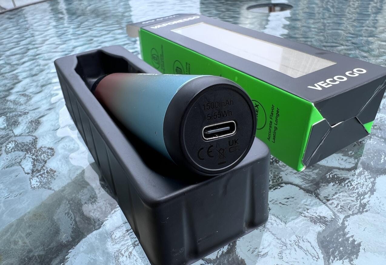 elfbar nachfüll pod läuft aus Vaptio C-Flat Pod Kit Review - Does This Hit The Right Note? main image 0