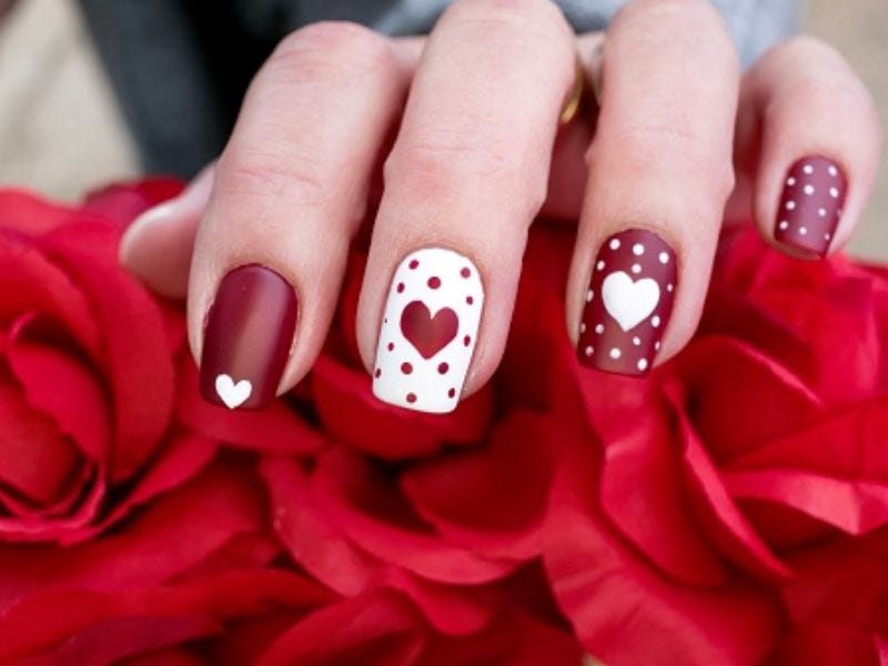 15 Gorgeous Valentine's Day Nail Art Ideas - Wonder Forest