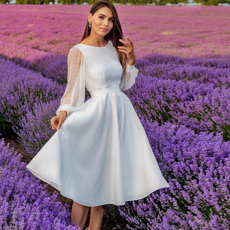 9 Dreamy Short Wedding Dress. Modern brides are increasingly drawn to…, by  Sridevi J