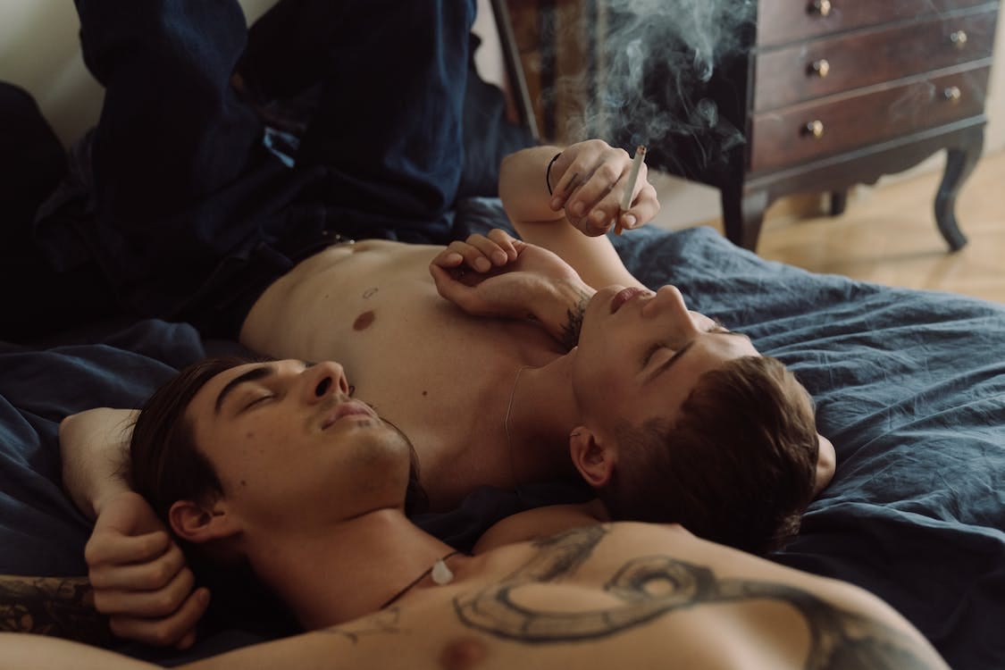 The Realities of Gay Dating Apps. Welcome to the Wild World of Online… | by  Nathan Chen | Prism & Pen | Medium