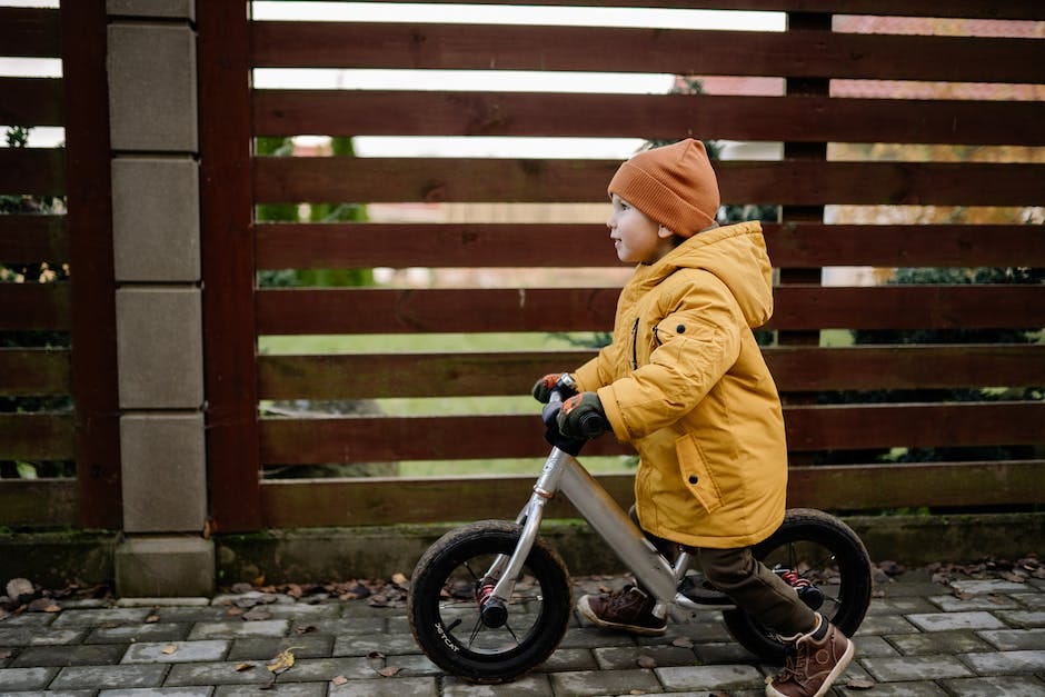 Does Bike Riding Count As Steps On Apple Watch by Alluggage