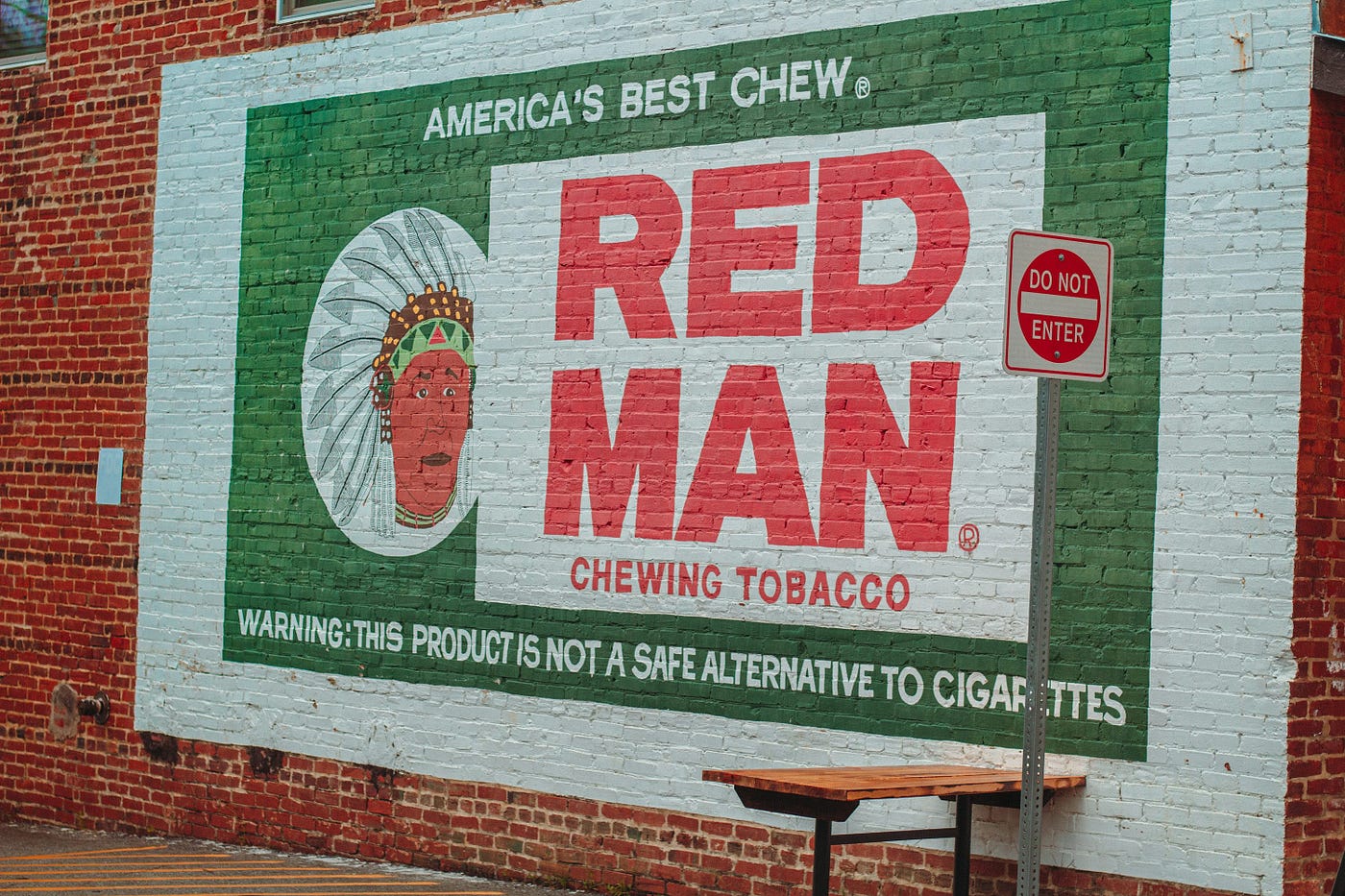 harmful effects of chewing tobacco The Patient had a history of chewing tobacco since 25 years. Complaints of  pain,burning mouth sensation,sensitivity and a lot more. Tobacco use, in  any form, has numerous harmful side effects and is
