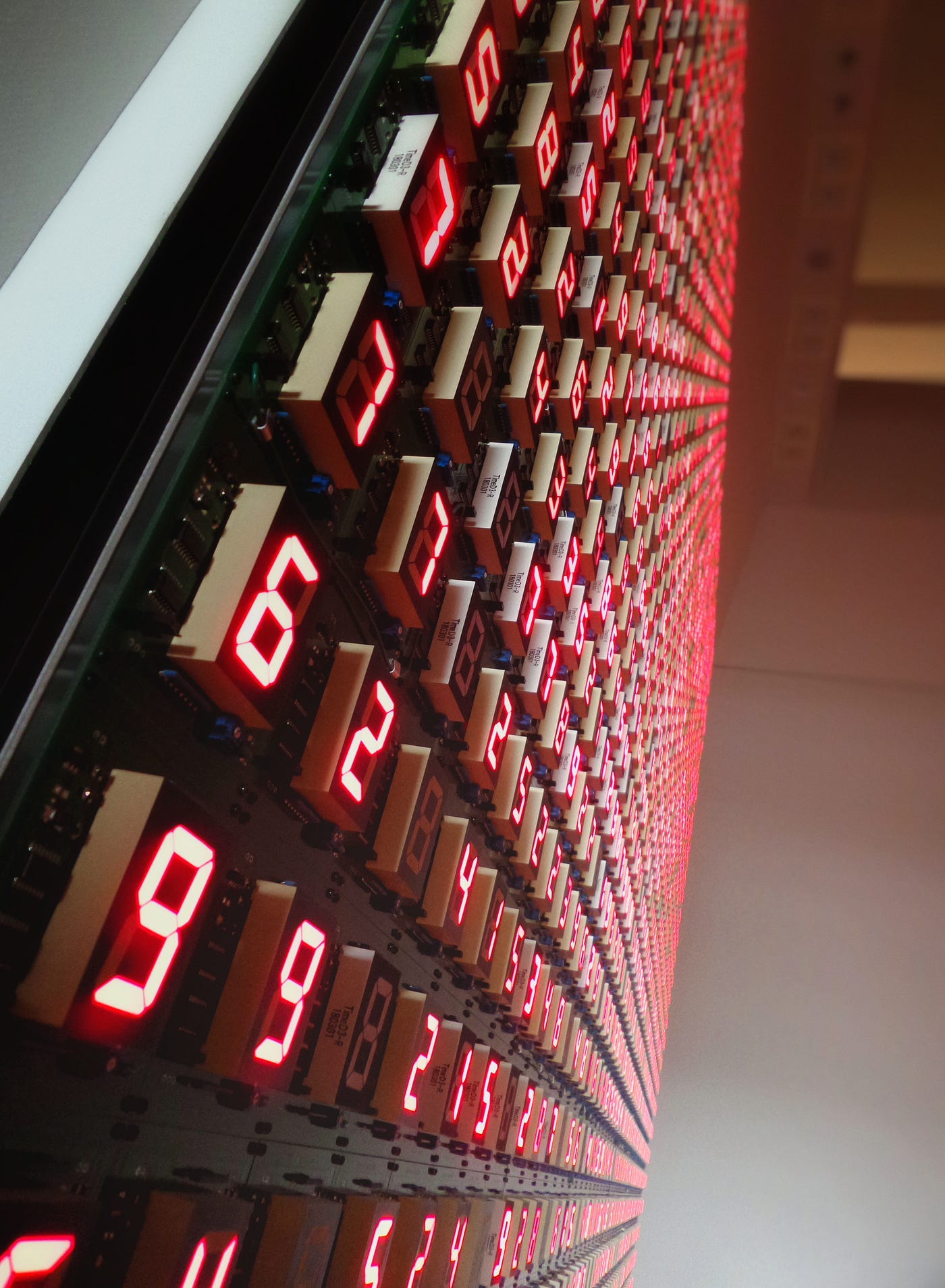 Int, UInt8 or UInt16. Swift, I'm confused. | by Steven Curtis | Mac O'Clock  | Medium