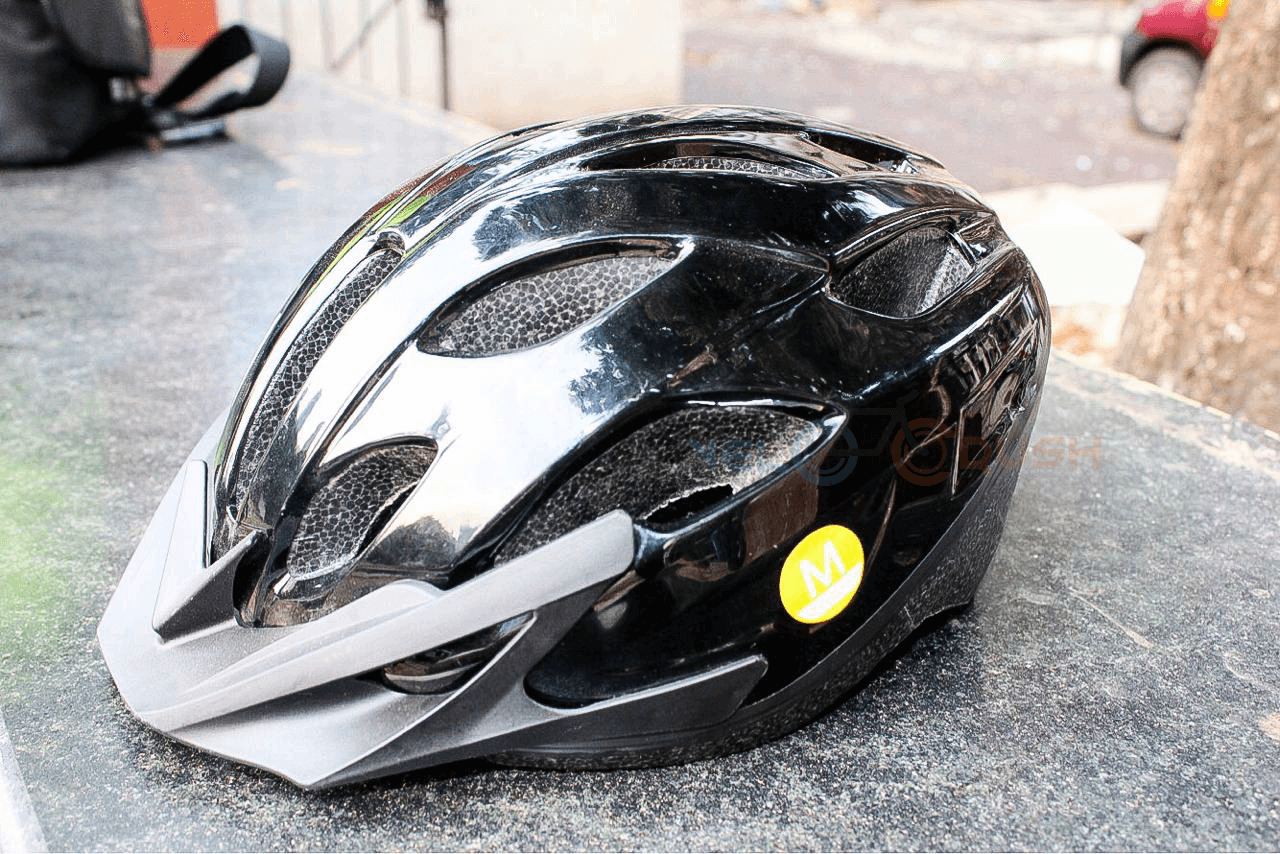 Decathlon Btwin Bicycle Helmet Review: ST 50 Mountain Bike Helmet | by  Velocrush India | Medium