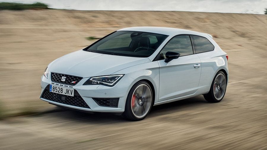 5 Reasons Why The Seat Leon Cupra Deserves Your Attention