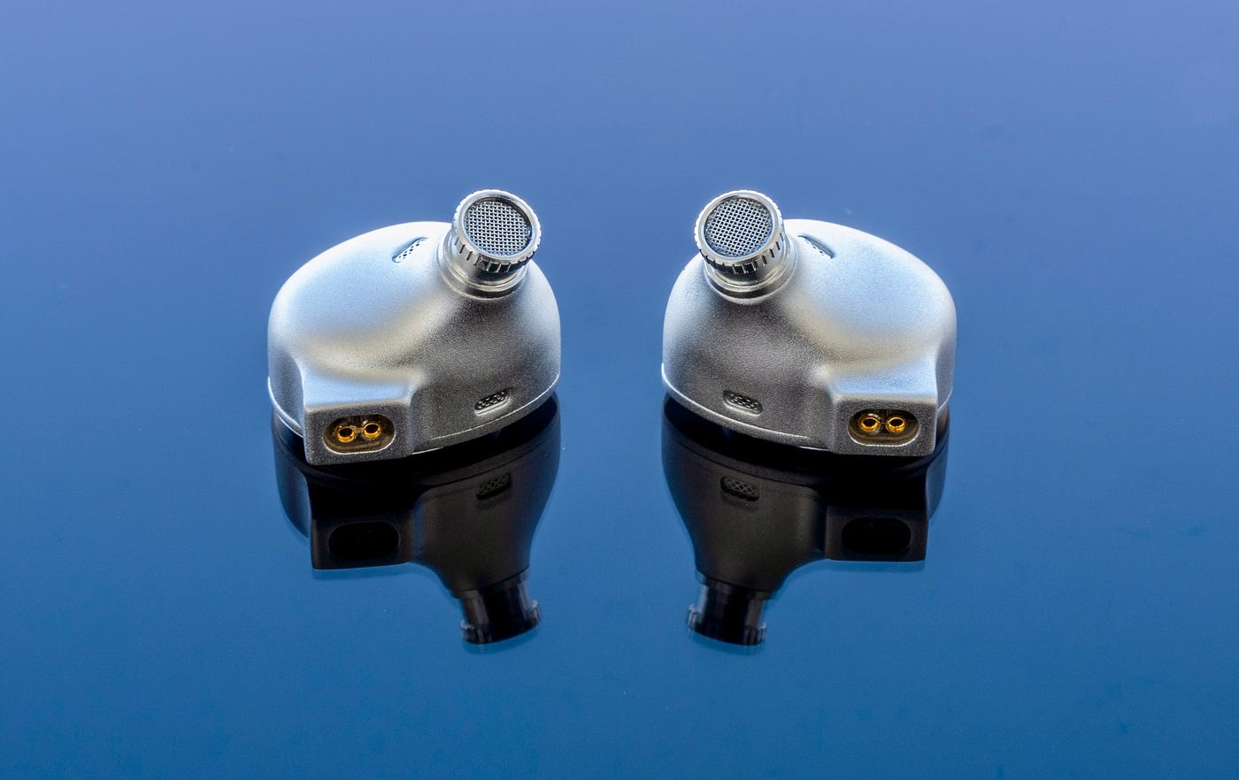 A Great 12.2mm Single Dynamic Driver for $150 — Oriveti bleq Purecaster iem Review
