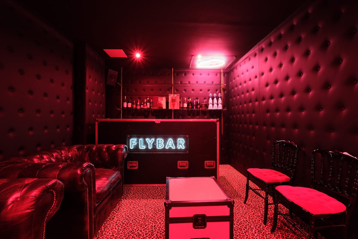 Top 4 Clubs to Experience Like a Local in Paris