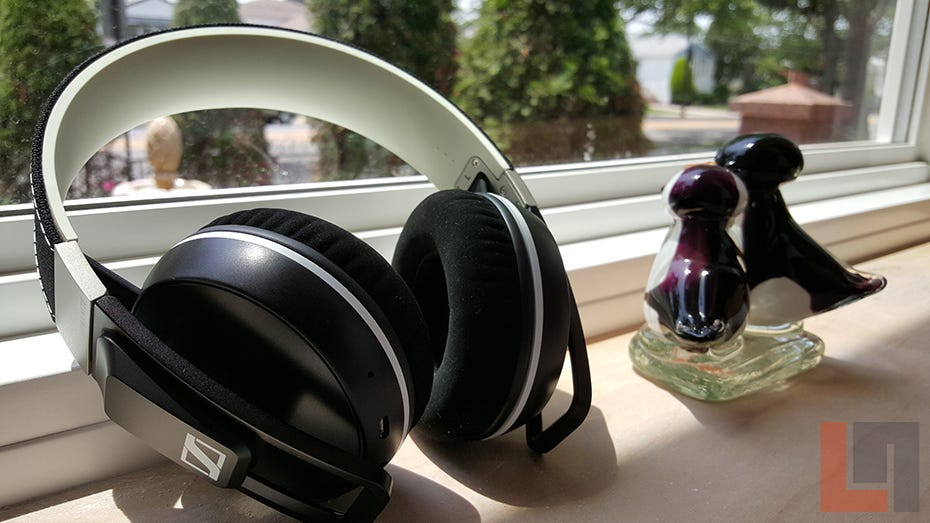 Sennheiser Urbanite XL Wireless Review: Monochrome Bass Drop