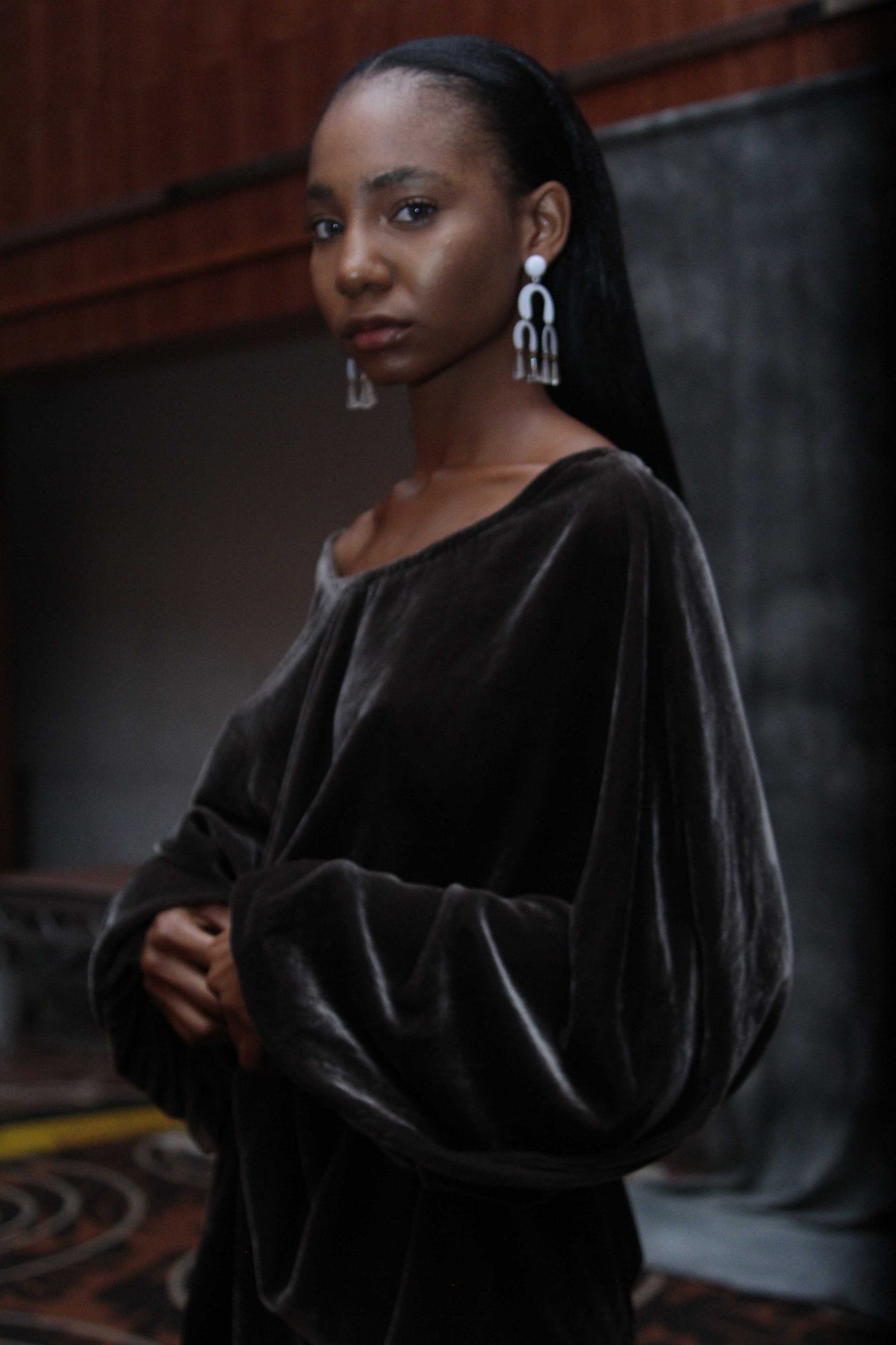 The Show-Stealing Hair & Makeup Trends From Arise Fashion Week 2019, by  Pete Adenuga