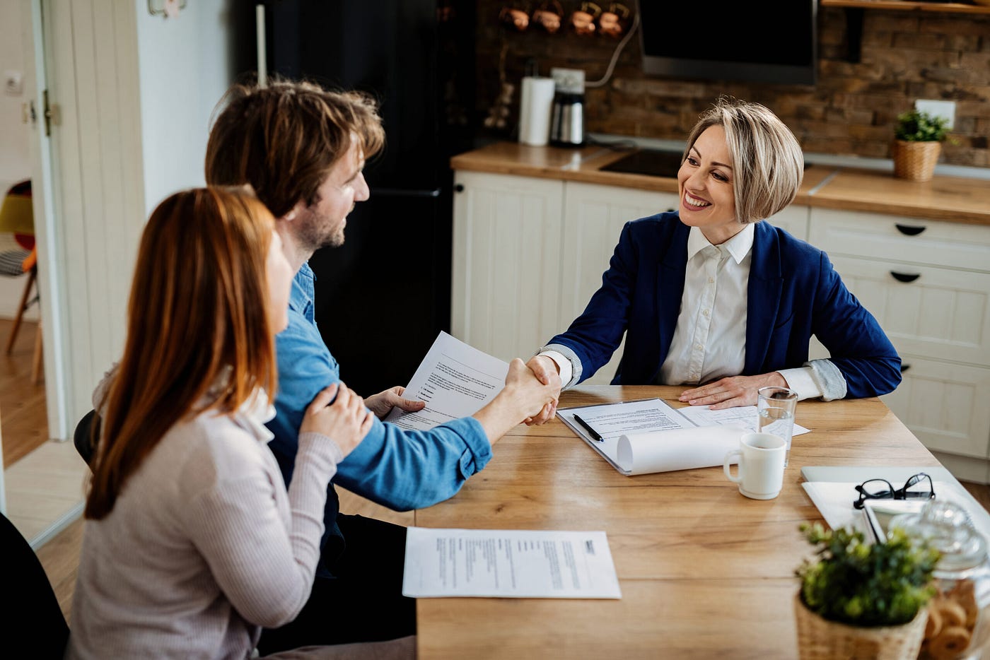The Ultimate Guide to a Real Estate Contract for Sale by Owner (FSBO)