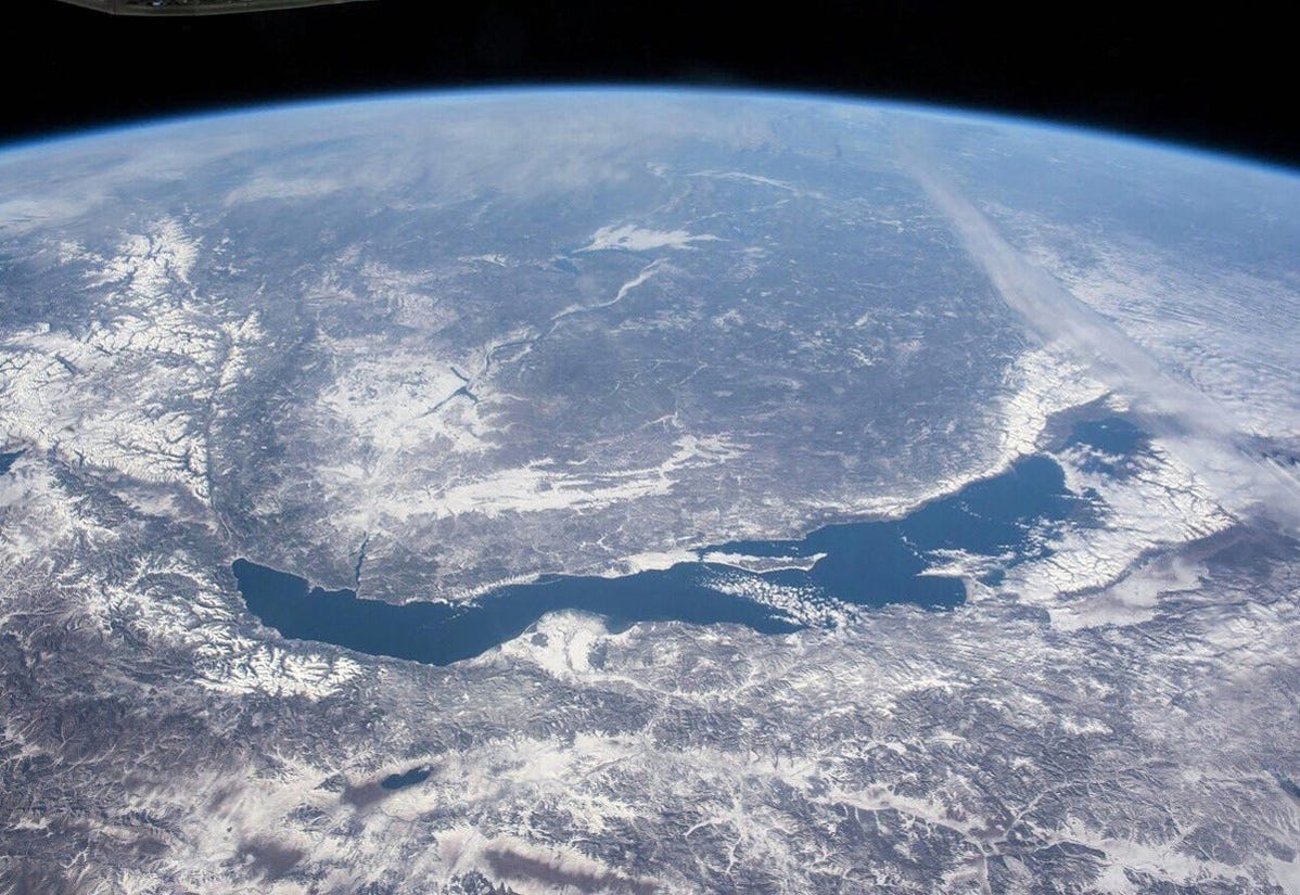 芸術写真 Pictures from the Surface of the Earth 芸術写真 Pictures from the Surface of the Earth 1st Photo