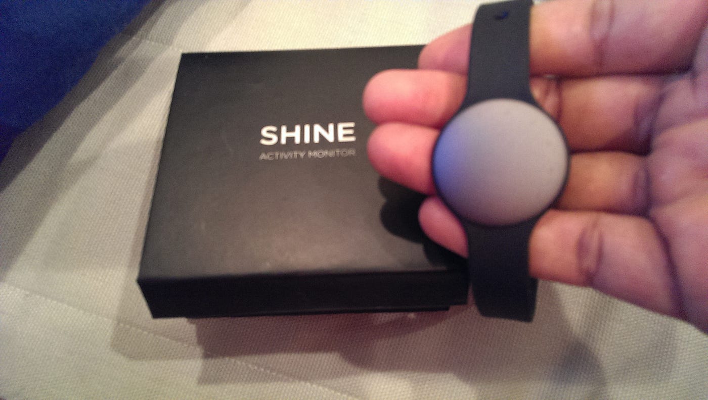 Misfit shine online