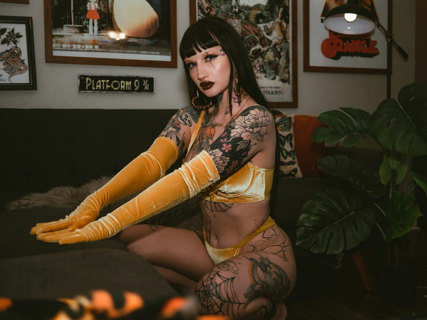 Honey-Trap Exposé: Kirti Patels Arrest Shakes the Indian Influencer World  | by Anika Roy | Medium