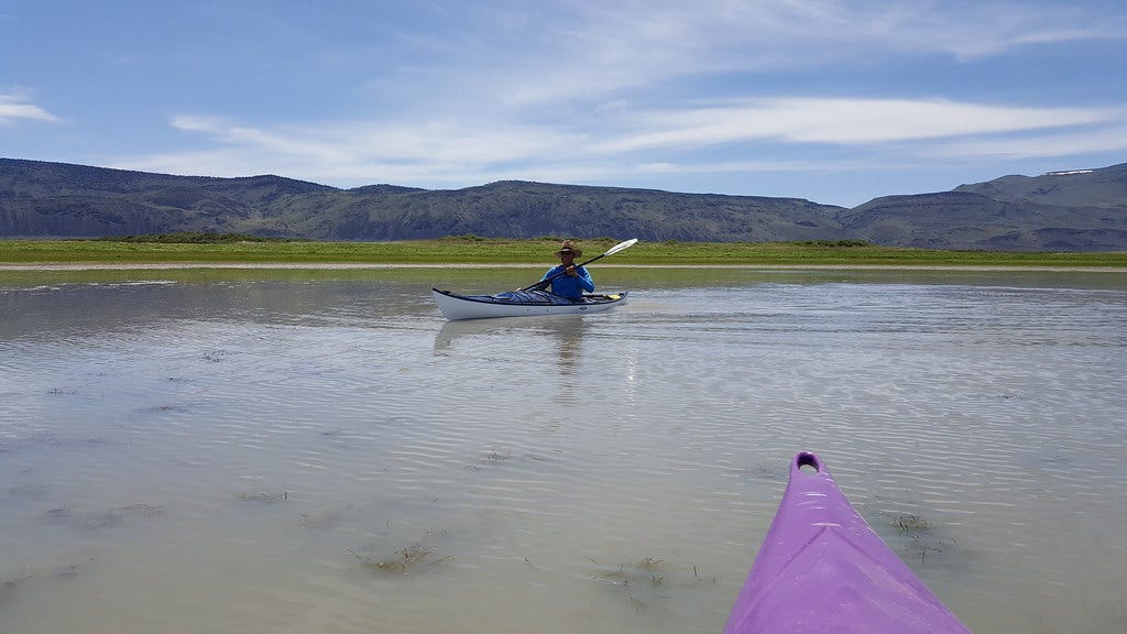 Best Kayaking Gloves for Comfort and Grip